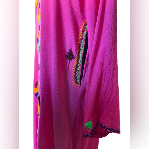 Pink hand made Rayon voile embroidered gown with hood and side slit pockets - Picture 5 of 5